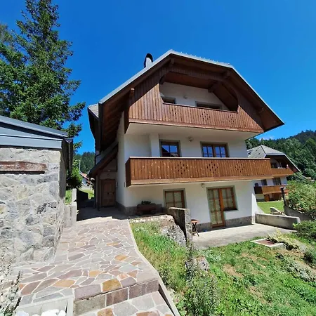 Sunrise Apartament *