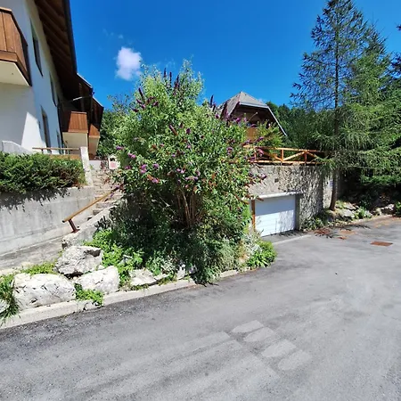 アパート Sunrise